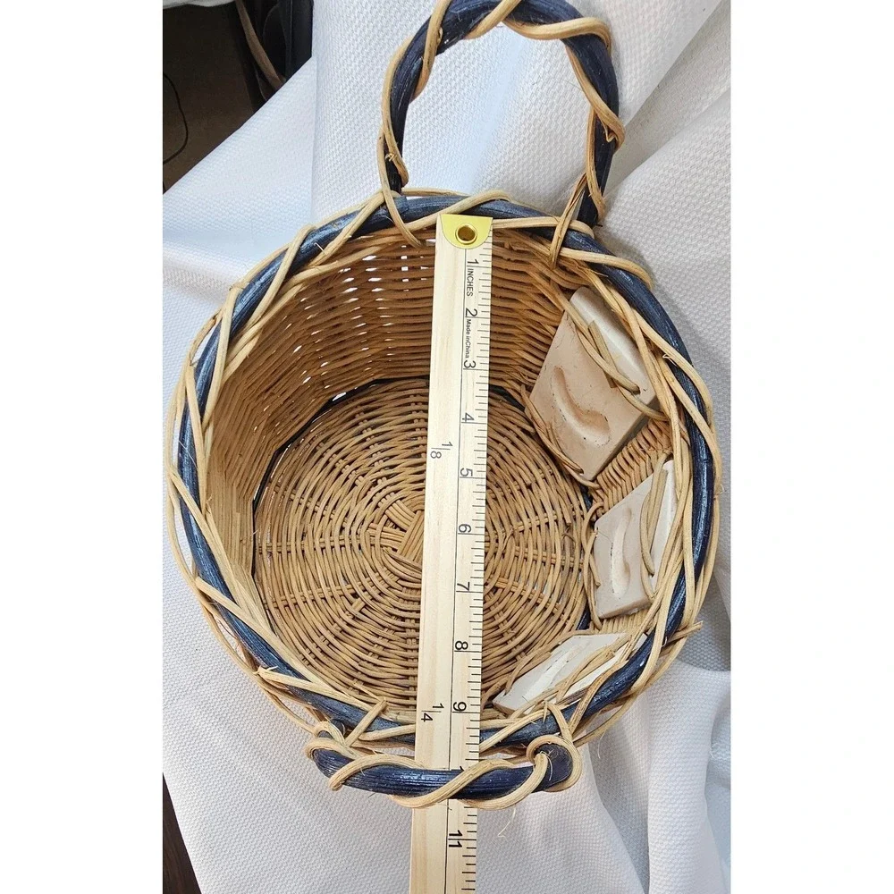 VTG Wicker Rooster Basket Sunflower Ceramic Tile Farmhouse Decor Round 10in
